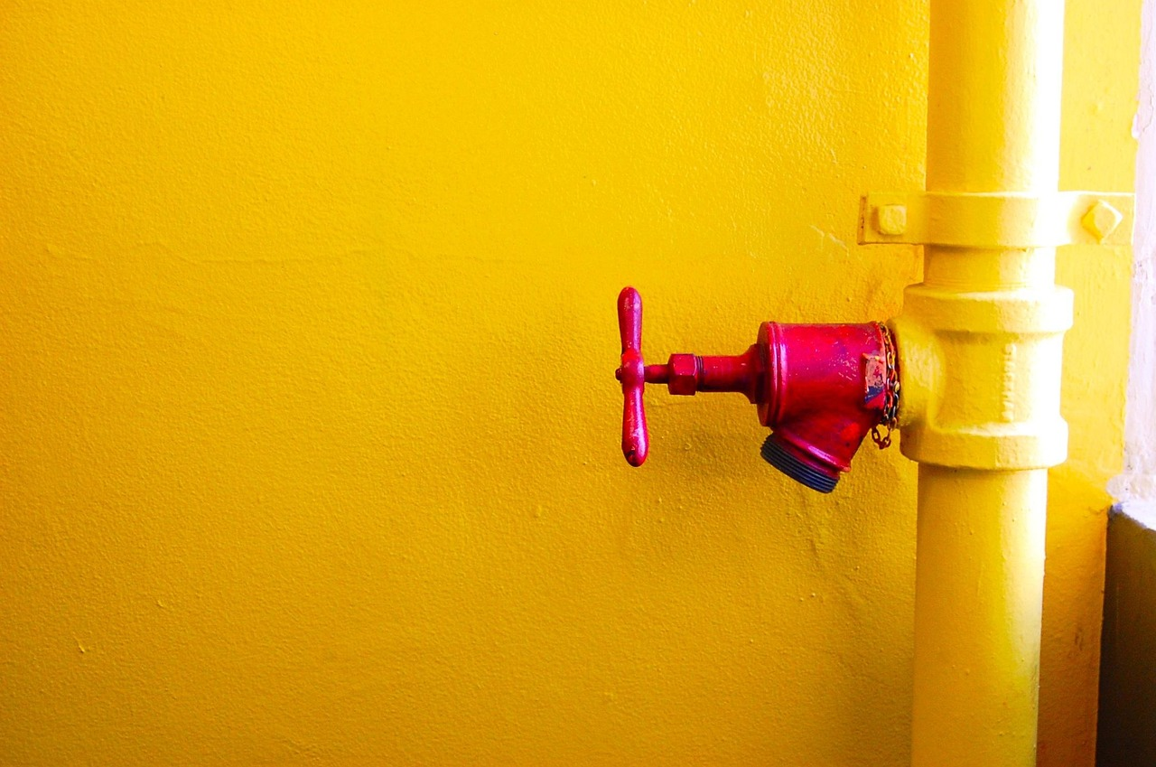 5 Quiet Signs Your Home Has Hidden Water Damage